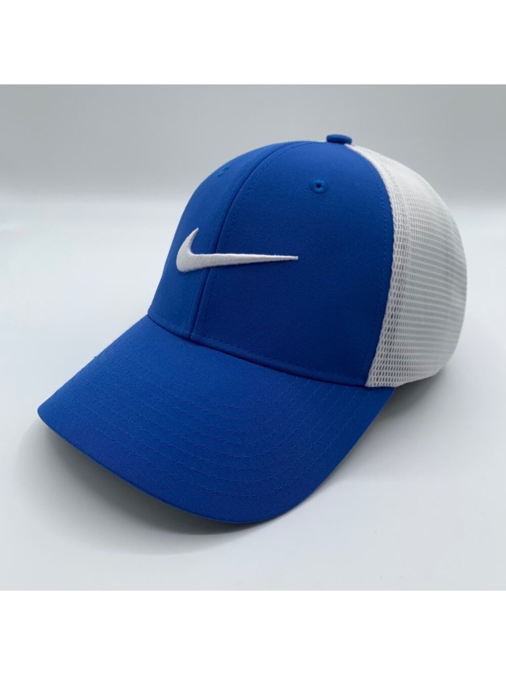 Nike Golf Mens Blue White Stretch Fitted Trucker Hat Mens S/M